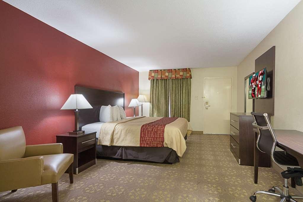 Red Roof Inn Plus+ Dallas - Addison Oda fotoğraf