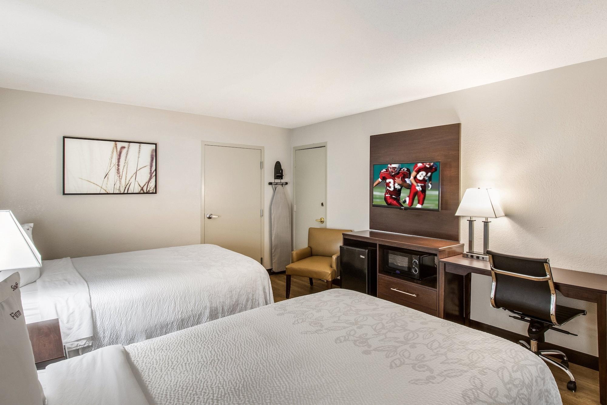 Red Roof Inn Plus+ Dallas - Addison Dış mekan fotoğraf