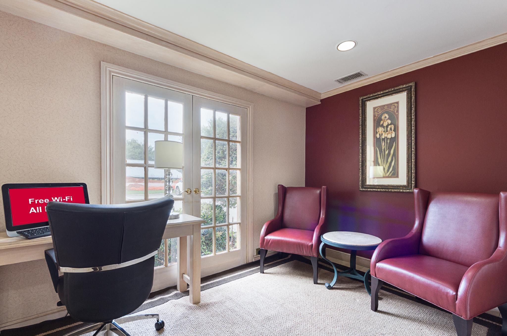 Red Roof Inn Plus+ Dallas - Addison Dış mekan fotoğraf