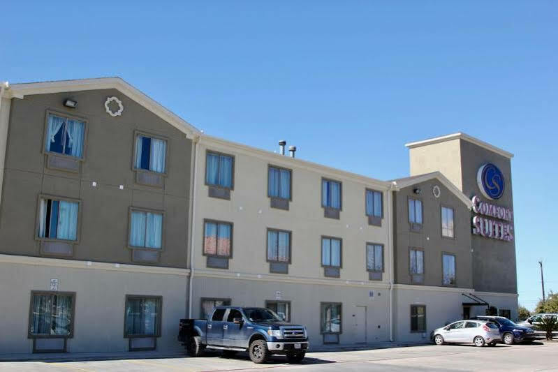 Red Roof Inn Plus+ Dallas - Addison Dış mekan fotoğraf